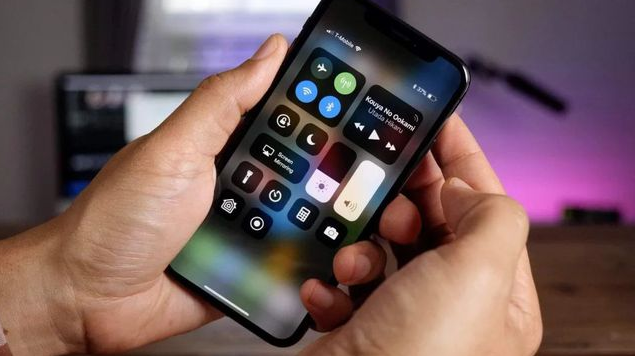南明苹果手机维修分享iPhone 12信号差怎么办 
